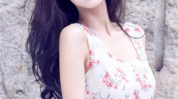 杨颖写真照,光影交织下的美丽瞬间