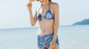 泳衣比基尼女装视频大全,多样款式，展现女性魅力