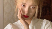 适合女孩的ins壁纸,精选ins风格女孩壁纸集锦