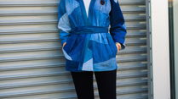 校服很透还能看到里面的黑色,校服下的黑色诱惑